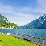 1 - Vista - A Due Passi Dal Centro * Lecco