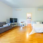 1 - Vista - A Due Passi Dal Centro Appartement