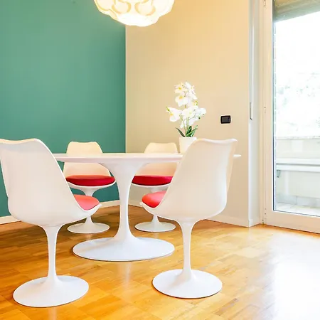 1 - Vista - A Due Passi Dal Centro 莱科