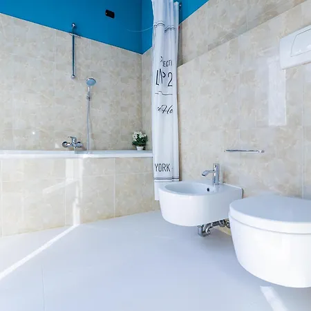 1 - Vista - A Due Passi Dal Centro *