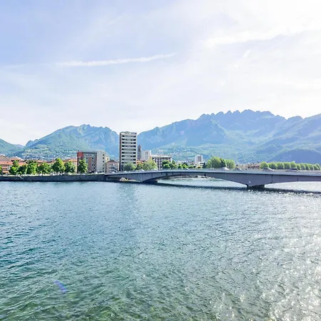 1 - Vista - A Due Passi Dal Centro Appartamento Lecco