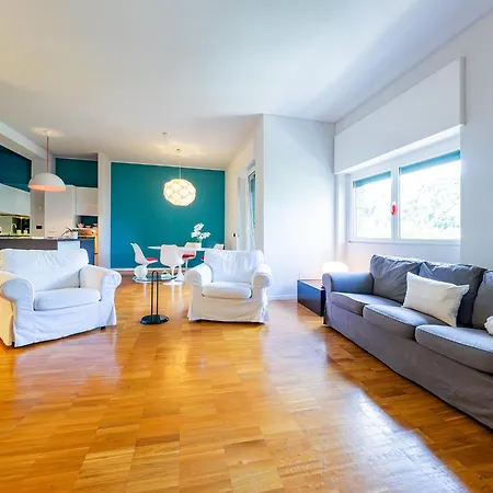 1 - Vista - A Due Passi Dal Centro * Lecco