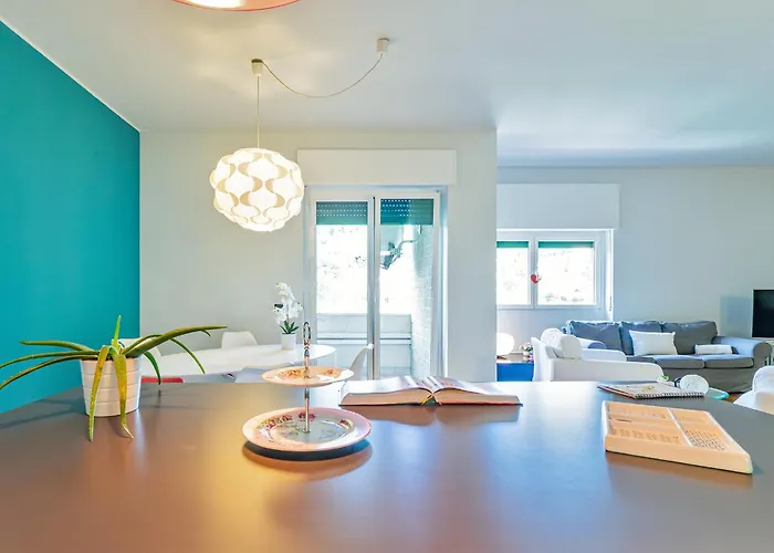 1 - Vista - A Due Passi Dal Centro アパート レッコ