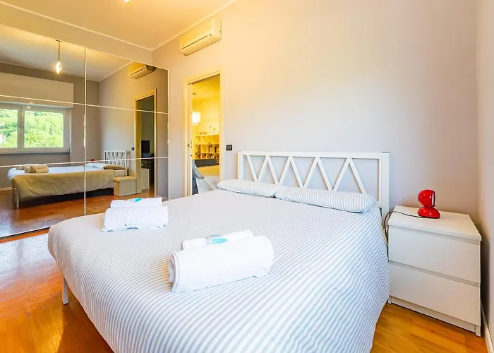 1 - Vista - A Due Passi Dal Centro * レッコ